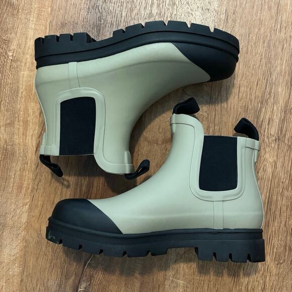 NEW Everlane The Rain Boot In Stone Size 5 - Picture 9 of 11